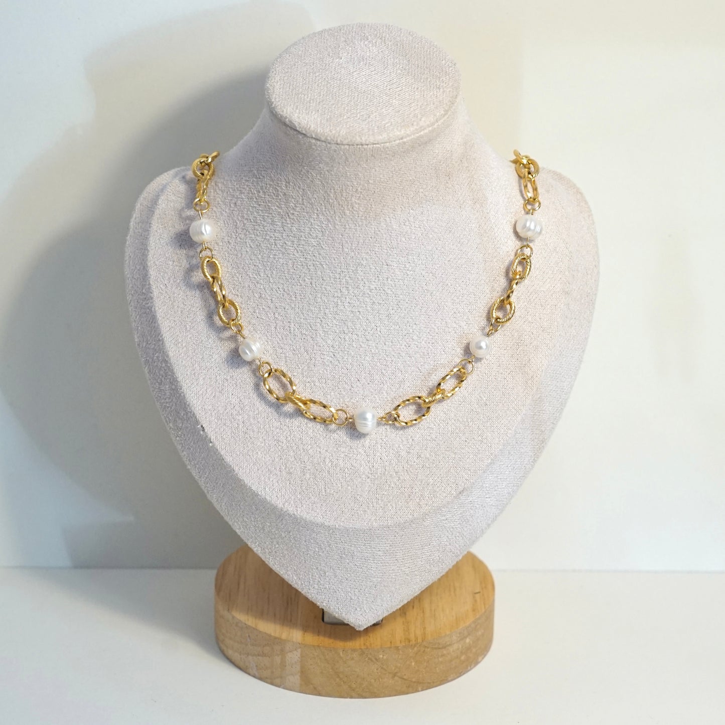 Collier Nina