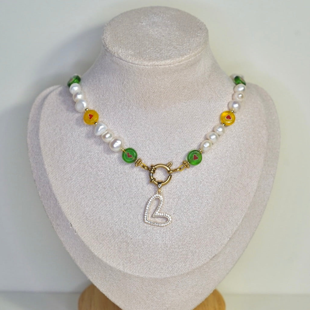 Collier Milla