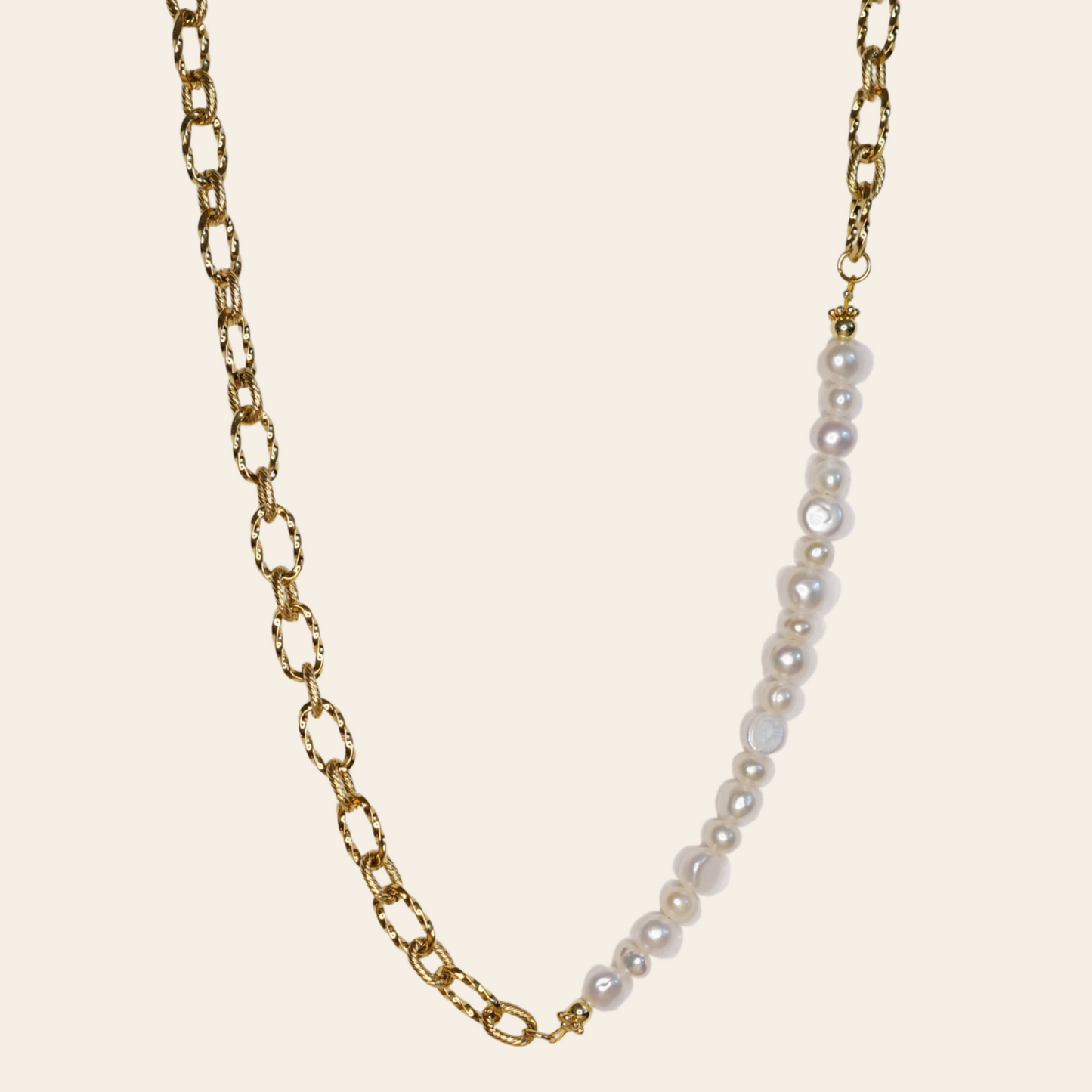 Chaîne perle d'eau douce 2