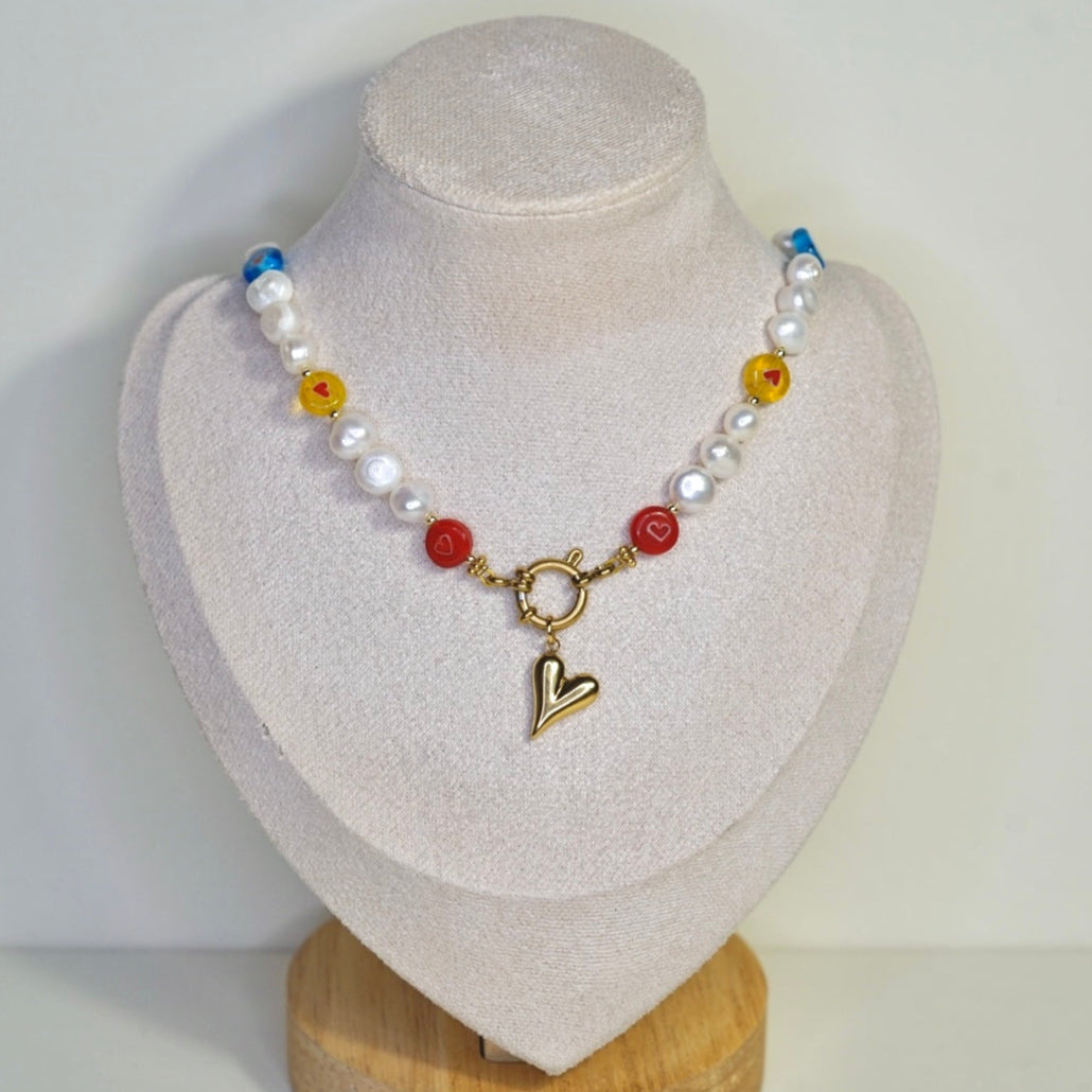 Collier Milla
