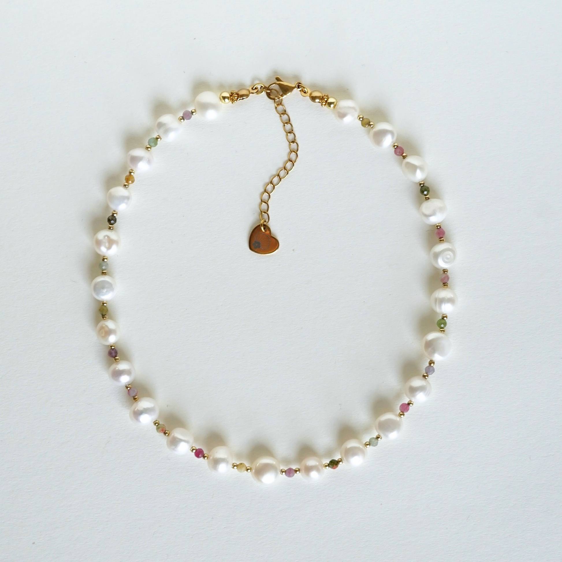 Collier Perlea multicolore fait main perles d'eau douce ronde et pierres naturelles Les Pepettes Bijoux 