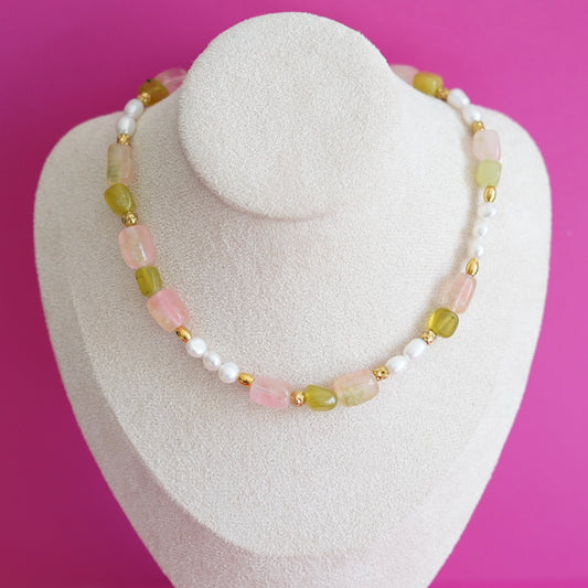 Collier Sarah