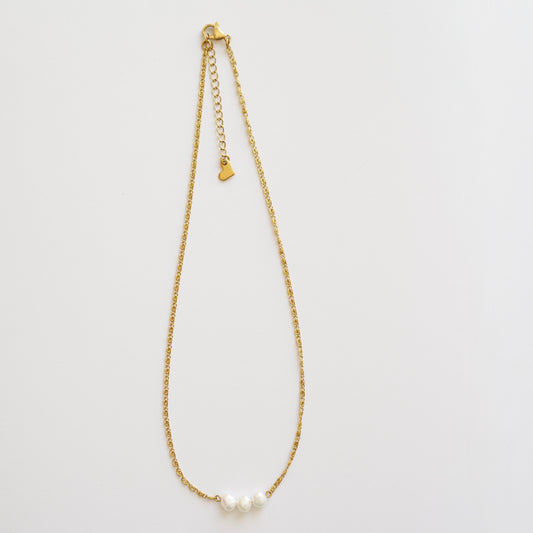 Collier Selene blanc 3 perles