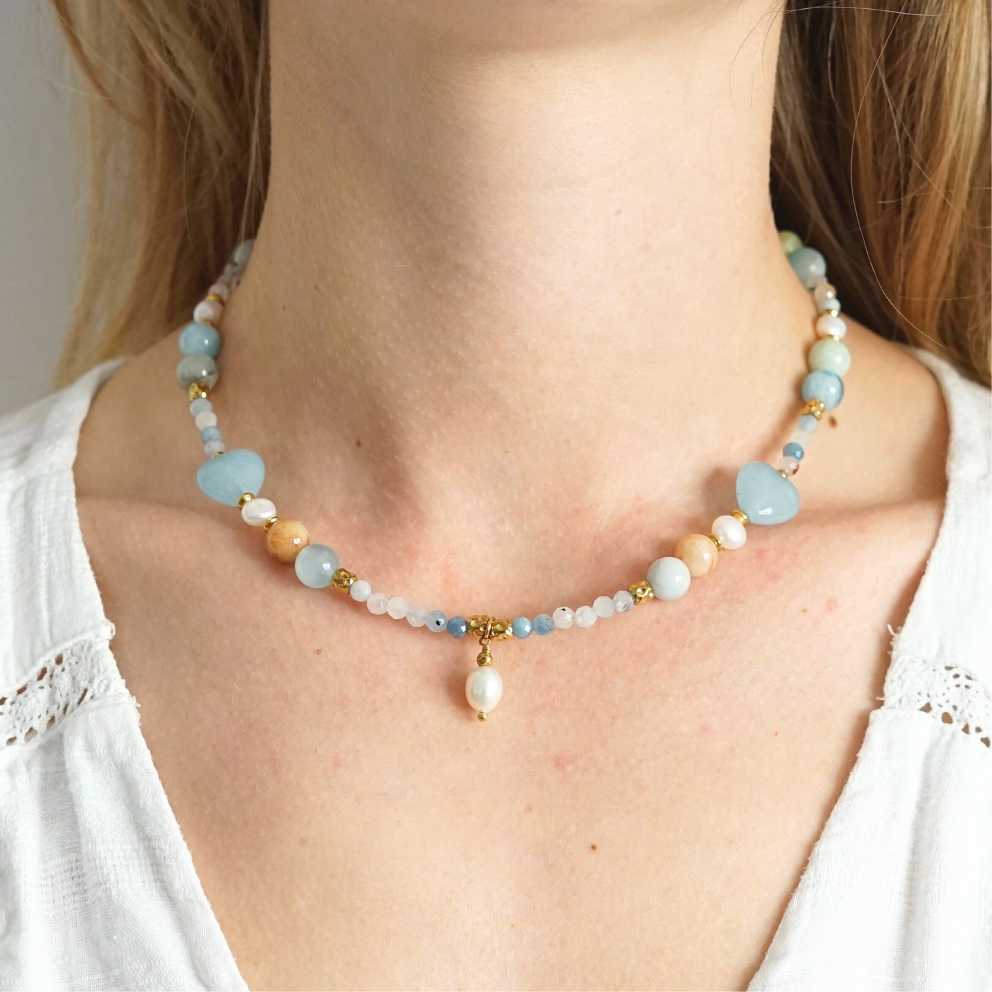 Collier fait main en acier inoxydable avec pierres naturelles et perles d'eau douce – pendentif perle d'eau douce, bijou unique